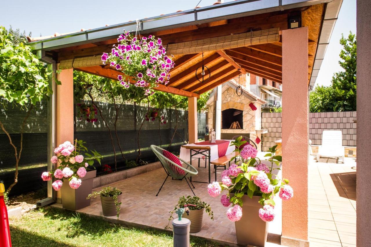Apartman Sunny Vacay Kaštela Exteriör bild